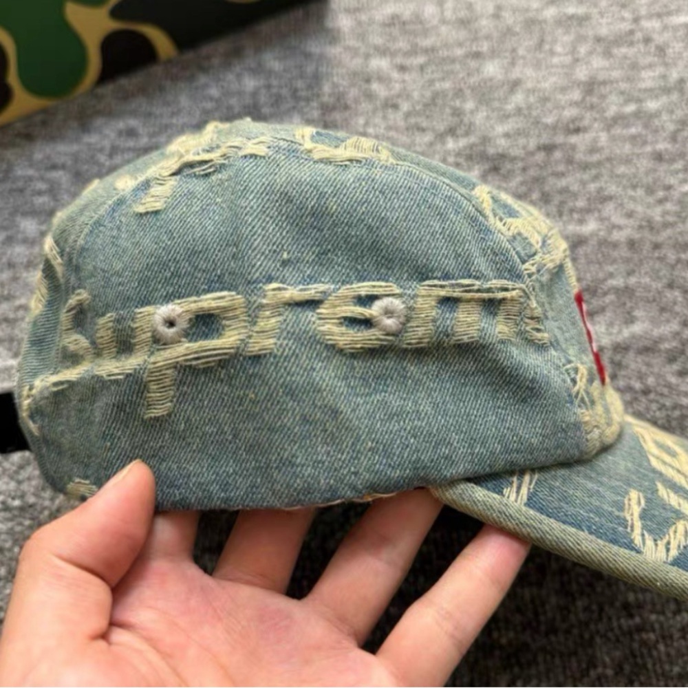 Supreme Frayed Denim Camp Cap - Picture 3 of 4